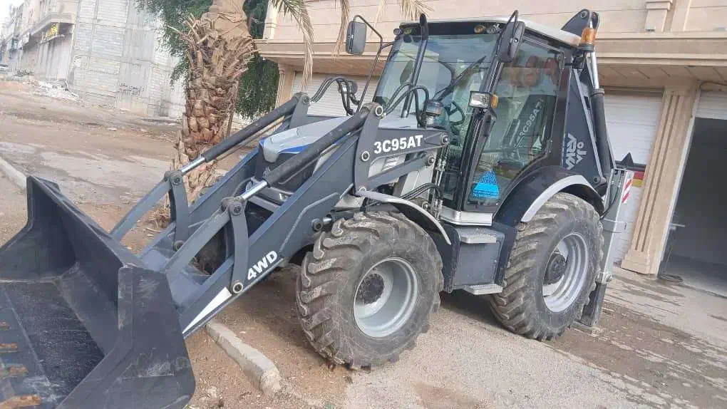 اجاره بیل بکهول|ماشین‌آلات صنعتی|اهواز, منبع اب|دیوار