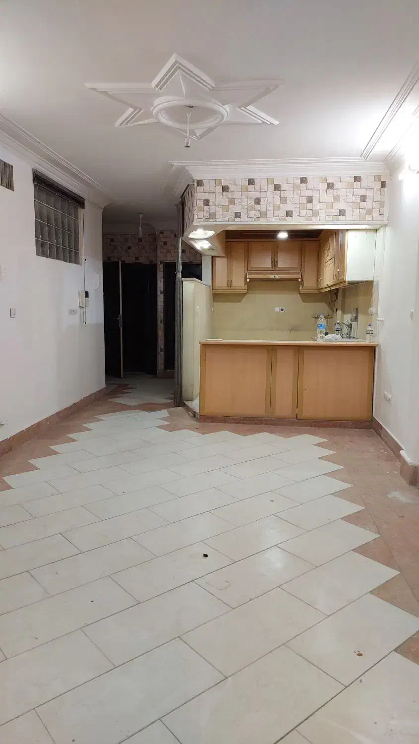 ۷۸متر اداری در قلب جمهوری|فروش دفتر کار، اتاق اداری، مطب|قم, میرزائیه|دیوار