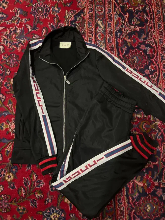 ست گوچی دخترانه اورجینال|لباس|قم, باجک دو|دیوار