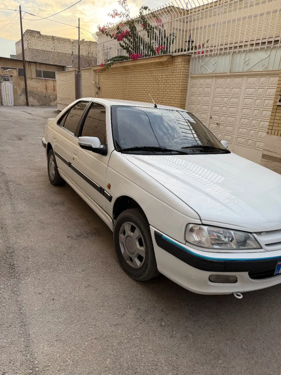 پژو پارس سال کم کار|خودرو سواری و وانت|آران و بیدگل, |دیوار