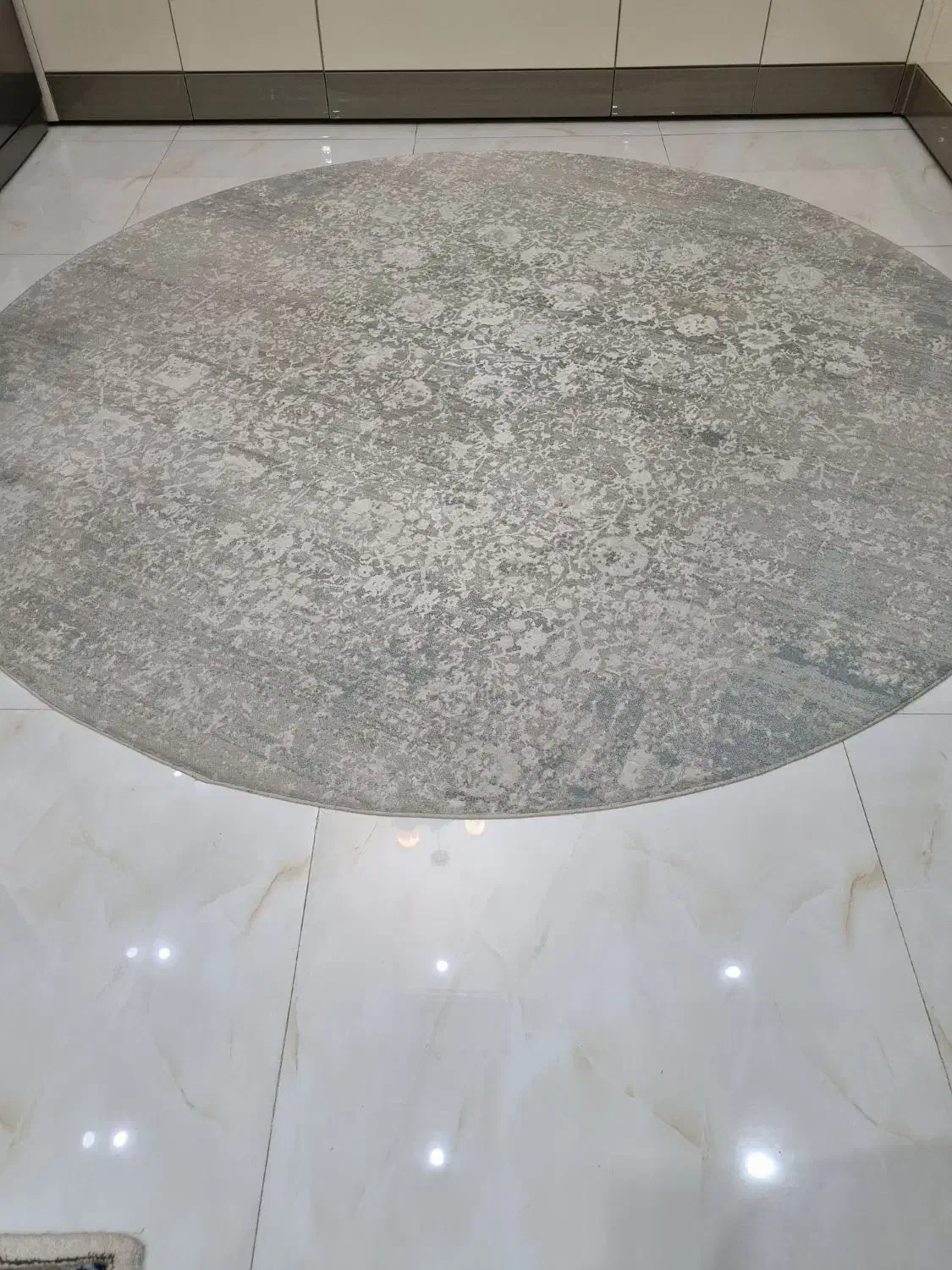 فرش گرد|فرش|هشتگرد, شهرک بعثت|دیوار