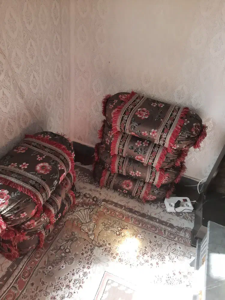 ۷عدد پشتی|پشتی|کازرون, |دیوار