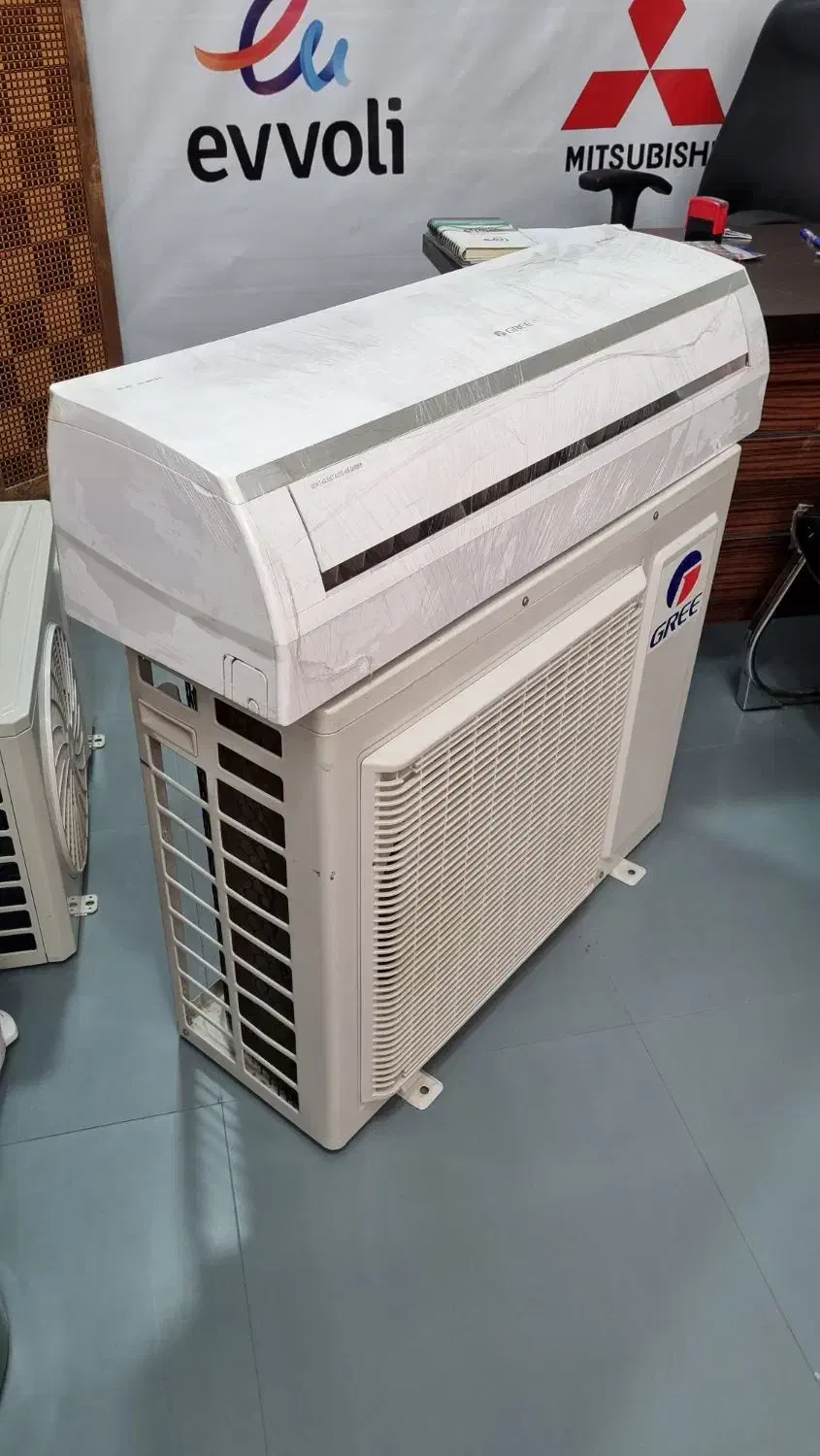 کولرگازی گری ۱۸هزار اصلی مدل آرفورماتیک گاز 410|کولر گازی و فن‌کوئل|محمدشهر, محمدشهر|دیوار