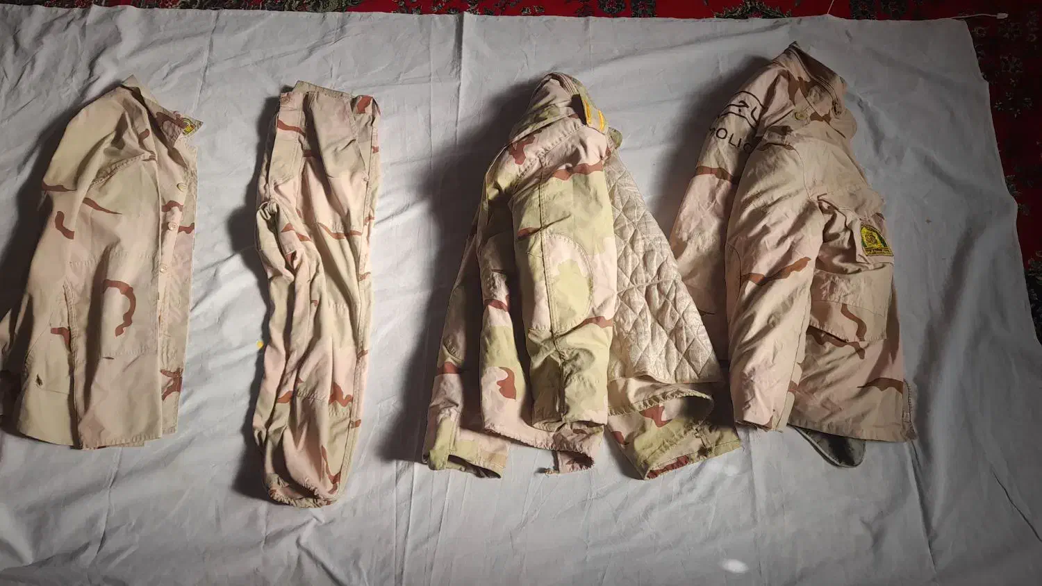 لباس و پوتین سربازی|لباس|زابل, |دیوار