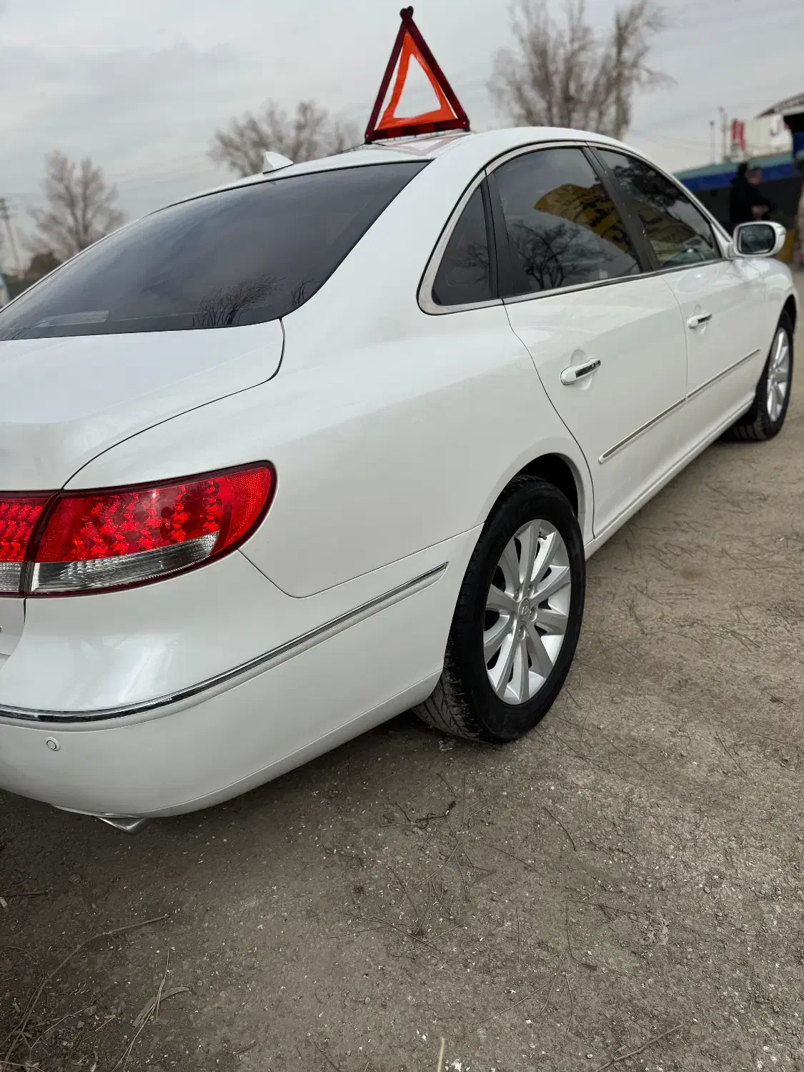 ازرا ۲۰۰۹|خودرو سواری و وانت|اصفهان, بهارستان|دیوار