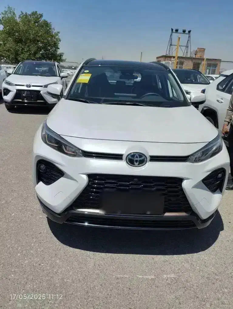 60دستگاه تویوتا وایلدلندر 2025 صفر کیلومتر فول|خودرو سواری و وانت|تهران, پامنار|دیوار