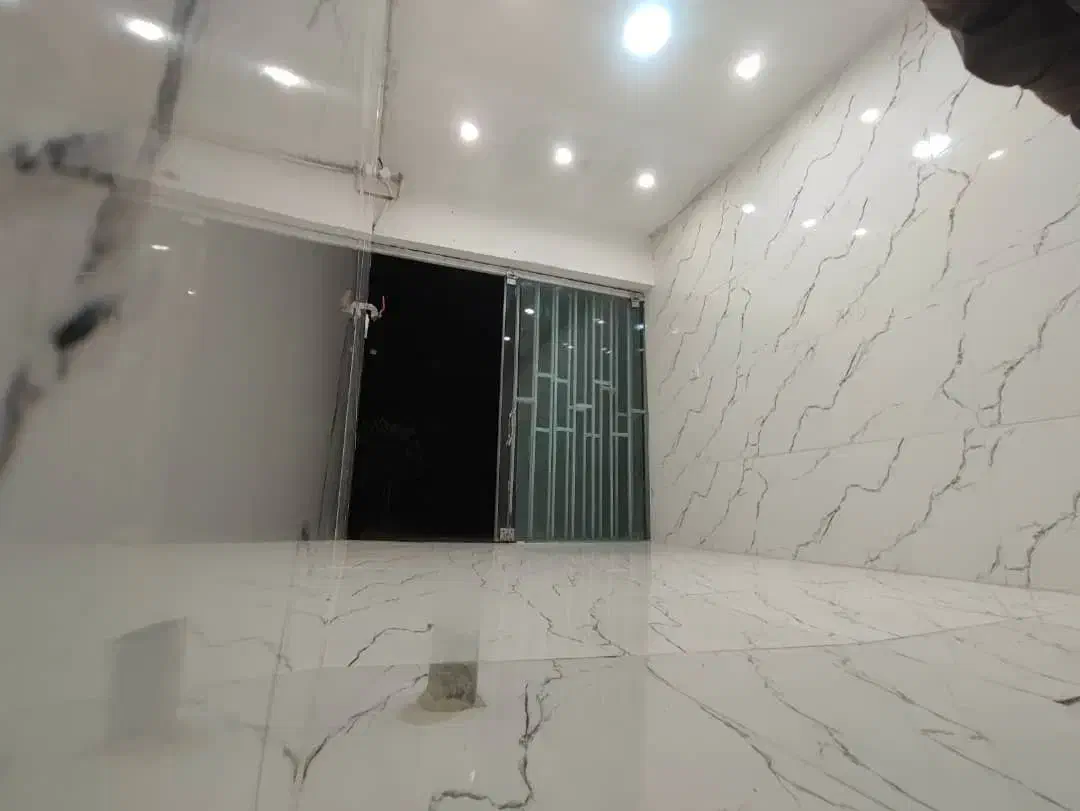 اجاره مغازه در بر اصلی کاظم بیکی جای صحبت دارد.|اجارهٔ مغازه و غرفه|بابل, |دیوار