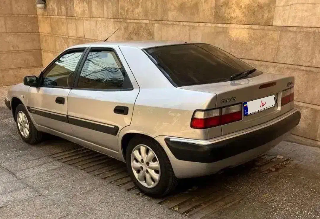 زانتیا مدل 83درحد|خودرو سواری و وانت|کوهدشت, |دیوار