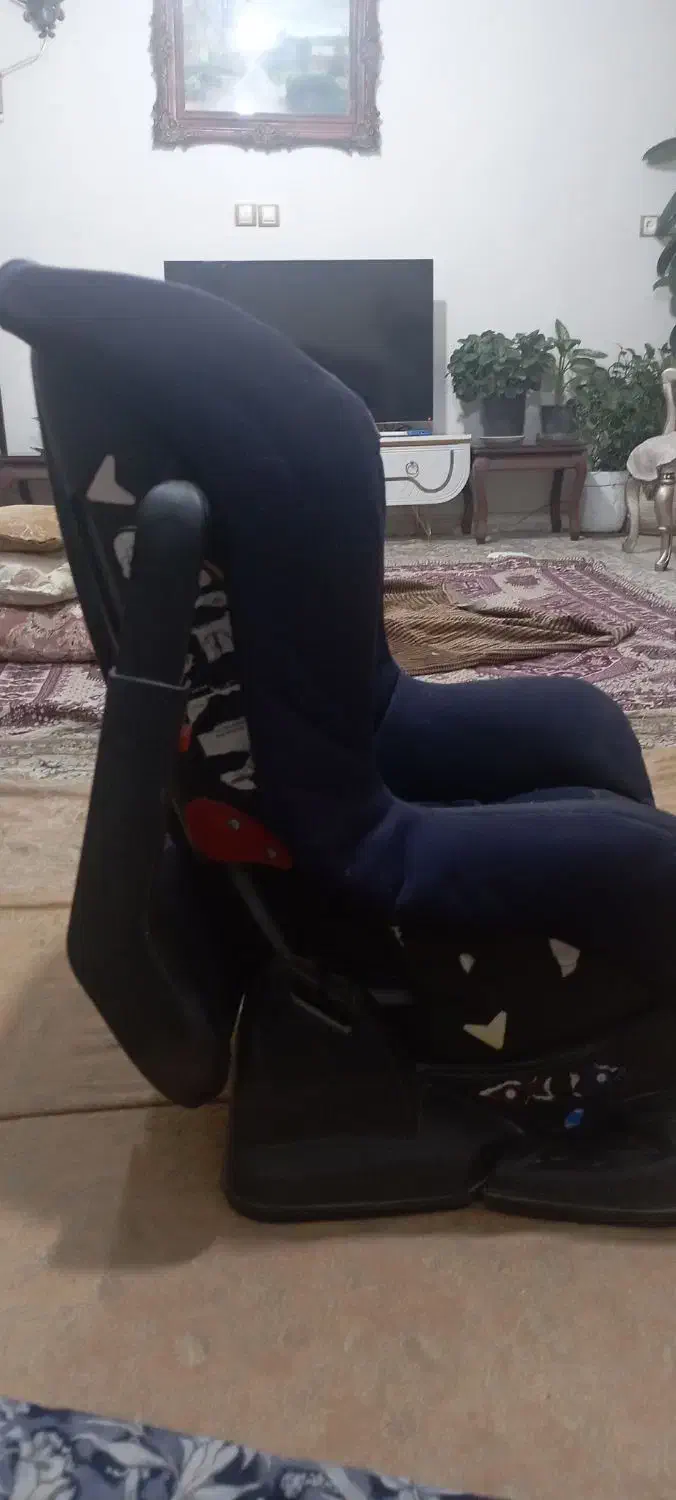 صندلی ماشین بچه و آغوشی برند eliteدلیجان|تخت و صندلی بچه|بومهن, |دیوار