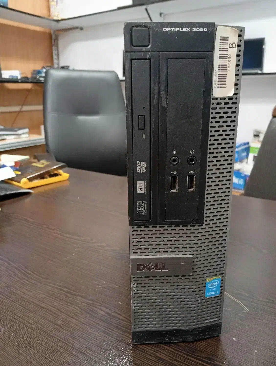 کامپیوتر رومیزی (مینی کیس)برند dell|رایانه رومیزی|شهرکرد, |دیوار