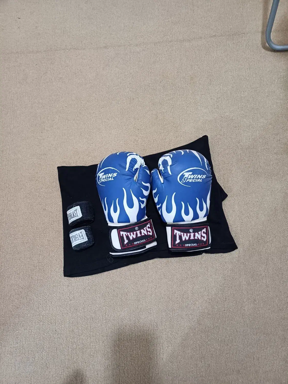 لباس ورزشی وبقیه|تجهیزات ورزشی|ابهر, |دیوار