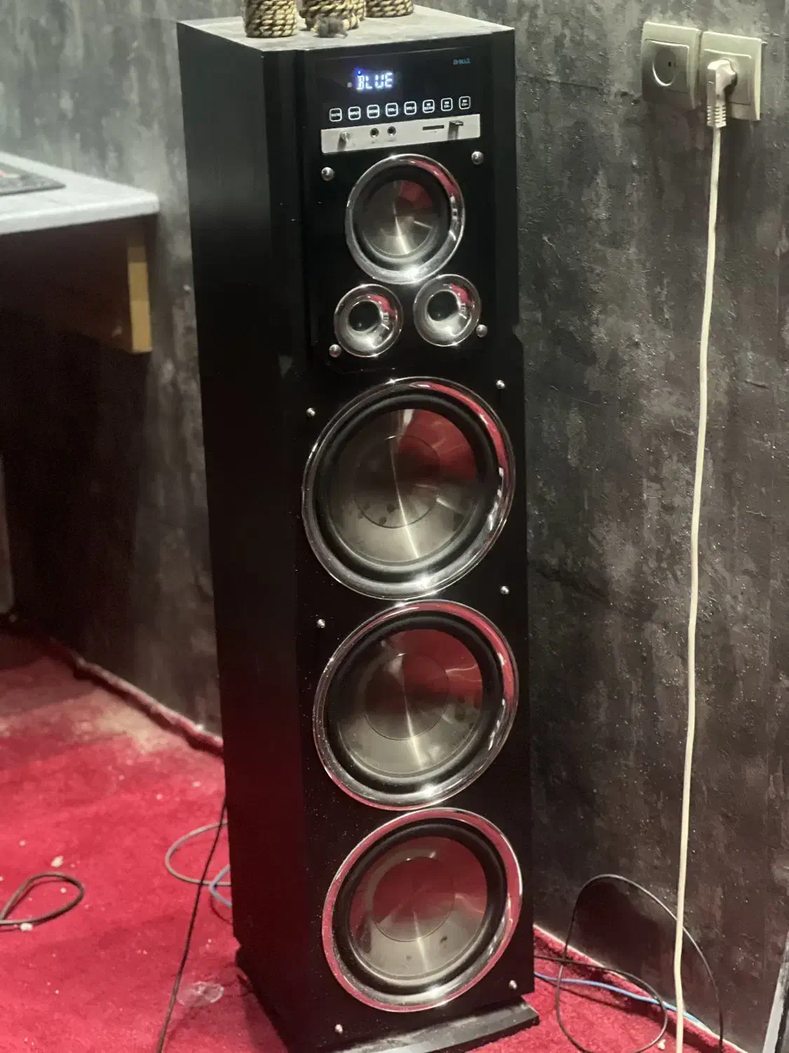 فروش باند ایستاده دی مکس|سیستم صوتی خانگی|یزد, |دیوار