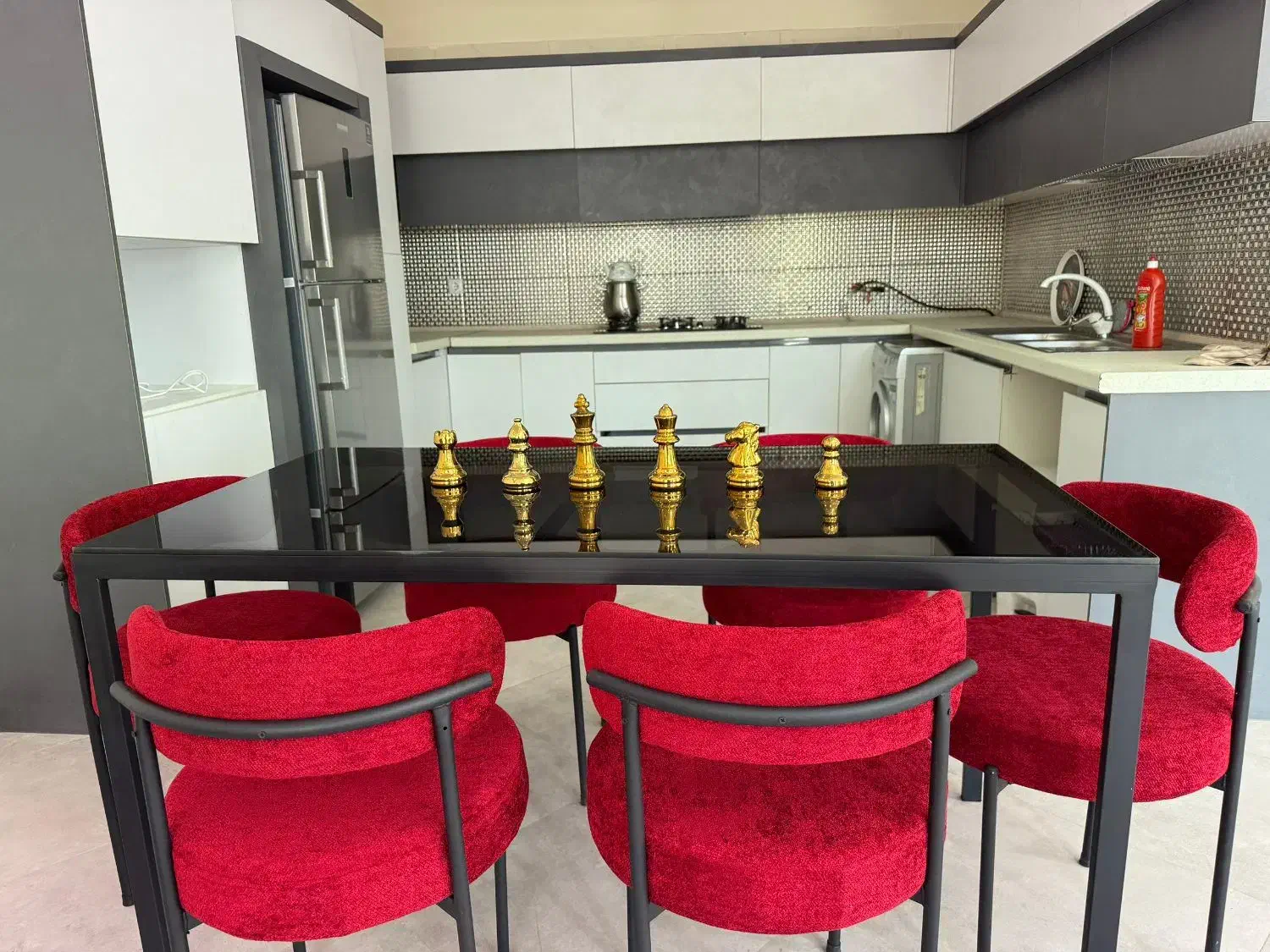 اجاره ویلا  روزانه سه خواب رودهن مهرآباد|اجارهٔ کوتاه‌مدت ویلا و باغ|رودهن, |دیوار