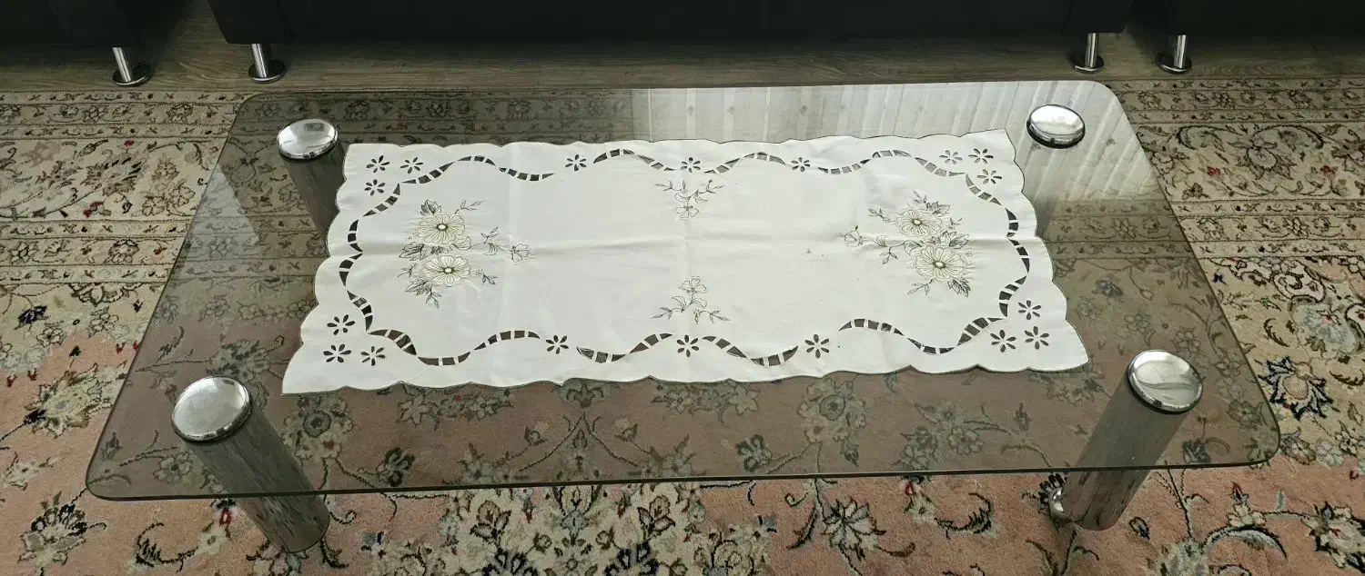 مبل راحتی ۷ نفره با میز وسط|مبلمان خانگی و میز عسلی|قزوین, |دیوار