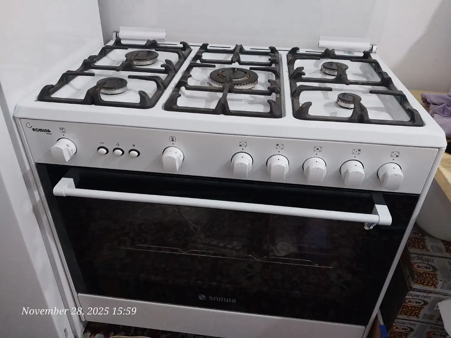 گاز فردار اسنوا ۵ شعله ‌ در حد نو|اجاق گاز و لوازم برقی پخت‌وپز|طبس, |دیوار