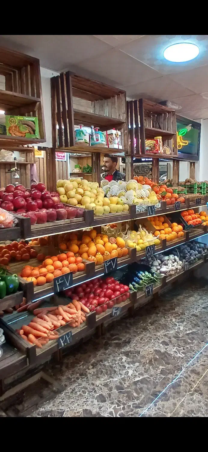 فروش فوری دکور لوکس میوه فروشی|فروشگاه و مغازه|فومن, |دیوار