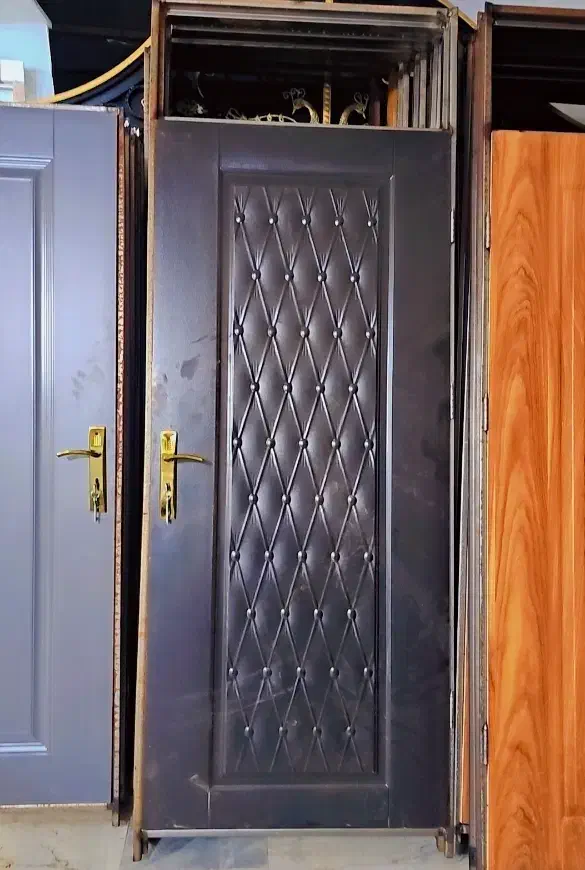 درب اتاقی با چهارچوب زیر قیمت کارخانه|مصالح و تجهیزات ساختمان|بم, |دیوار