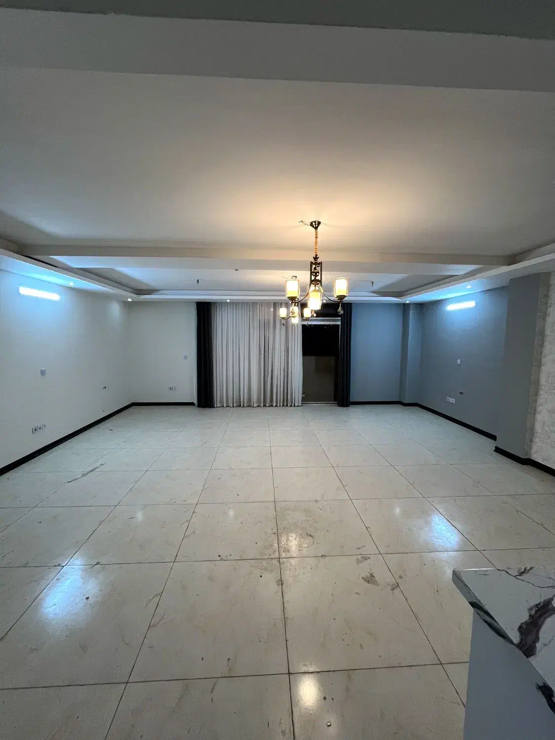 آپارتمان 133 متر علامه عطار دوم غرق در نور|فروش آپارتمان|شاهینشهر, طالقانی|دیوار