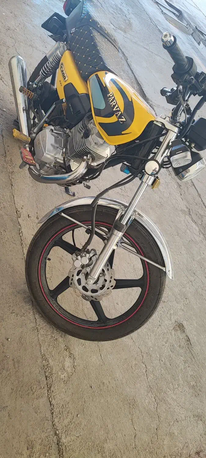 موتور ۲۰۰|موتورسیکلت|بروجرد, |دیوار