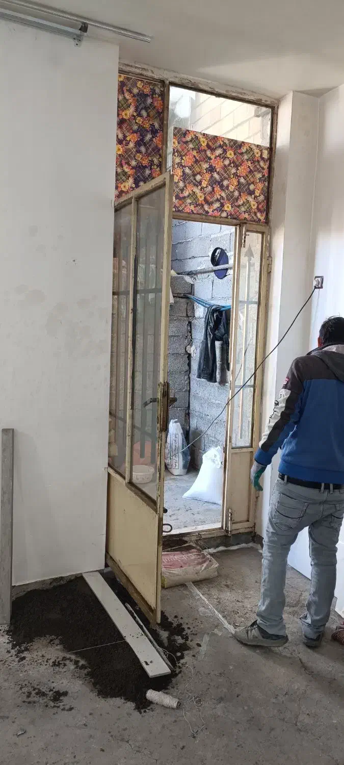 در و پنجره|مصالح و تجهیزات ساختمان|پارسآباد, |دیوار