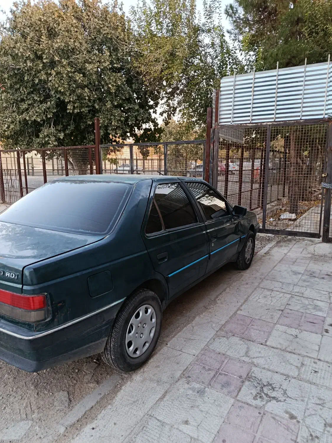 آردی تمیزمدل82|خودرو سواری و وانت|شیراز, ملاصدرا|دیوار