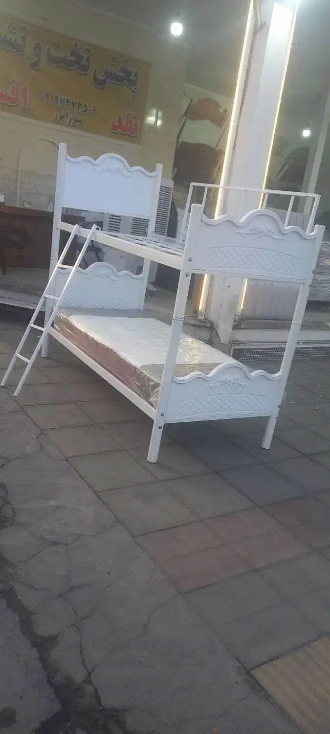 ۲طبقه تخت دو طبقه مدل کفی یه تیکه|تخت و سرویس خواب|قم, شاه ابراهیم|دیوار