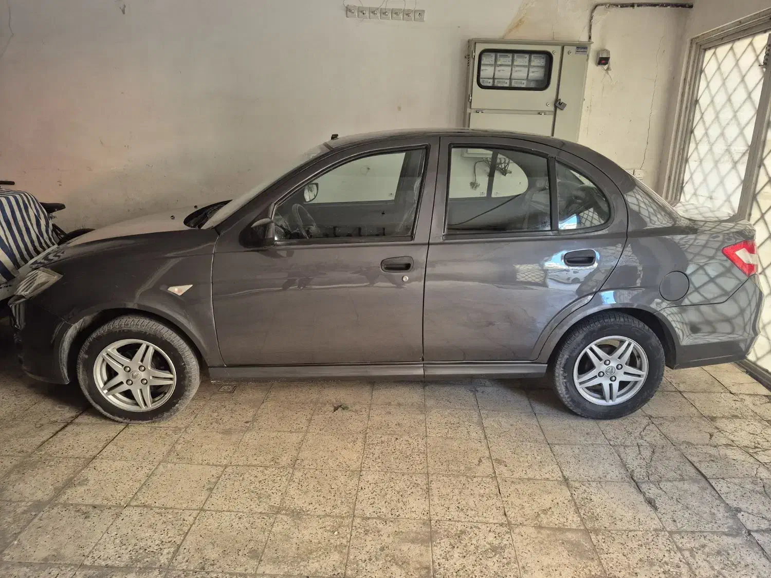 ساینا مدل96|خودرو سواری و وانت|مشهد, بهمن|دیوار