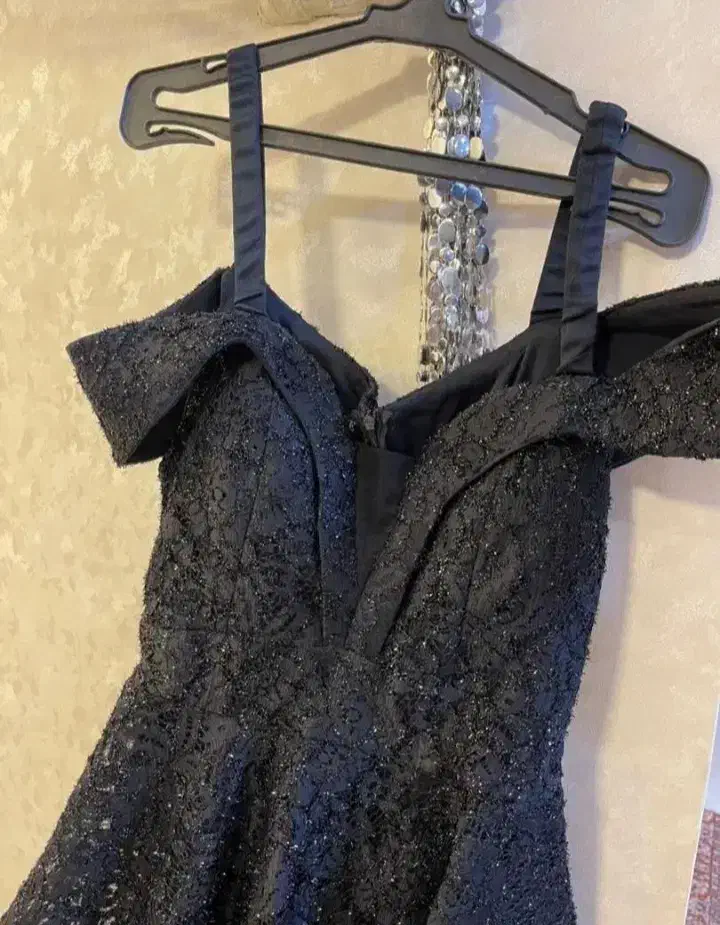 لباس مجلسی|لباس|اردبیل, |دیوار