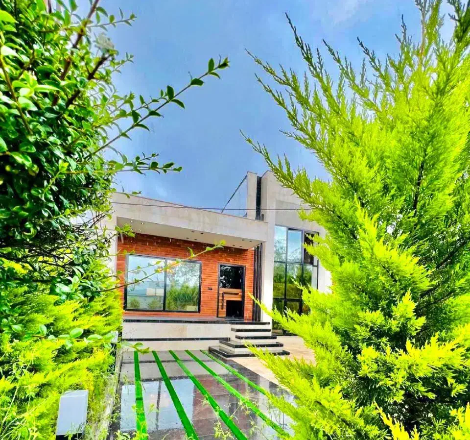 پیلوت ۲۶۰متری باسند تک‌برگ  نوساز شهرکی امن|فروش خانه و ویلا|قائم‌شهر, |دیوار