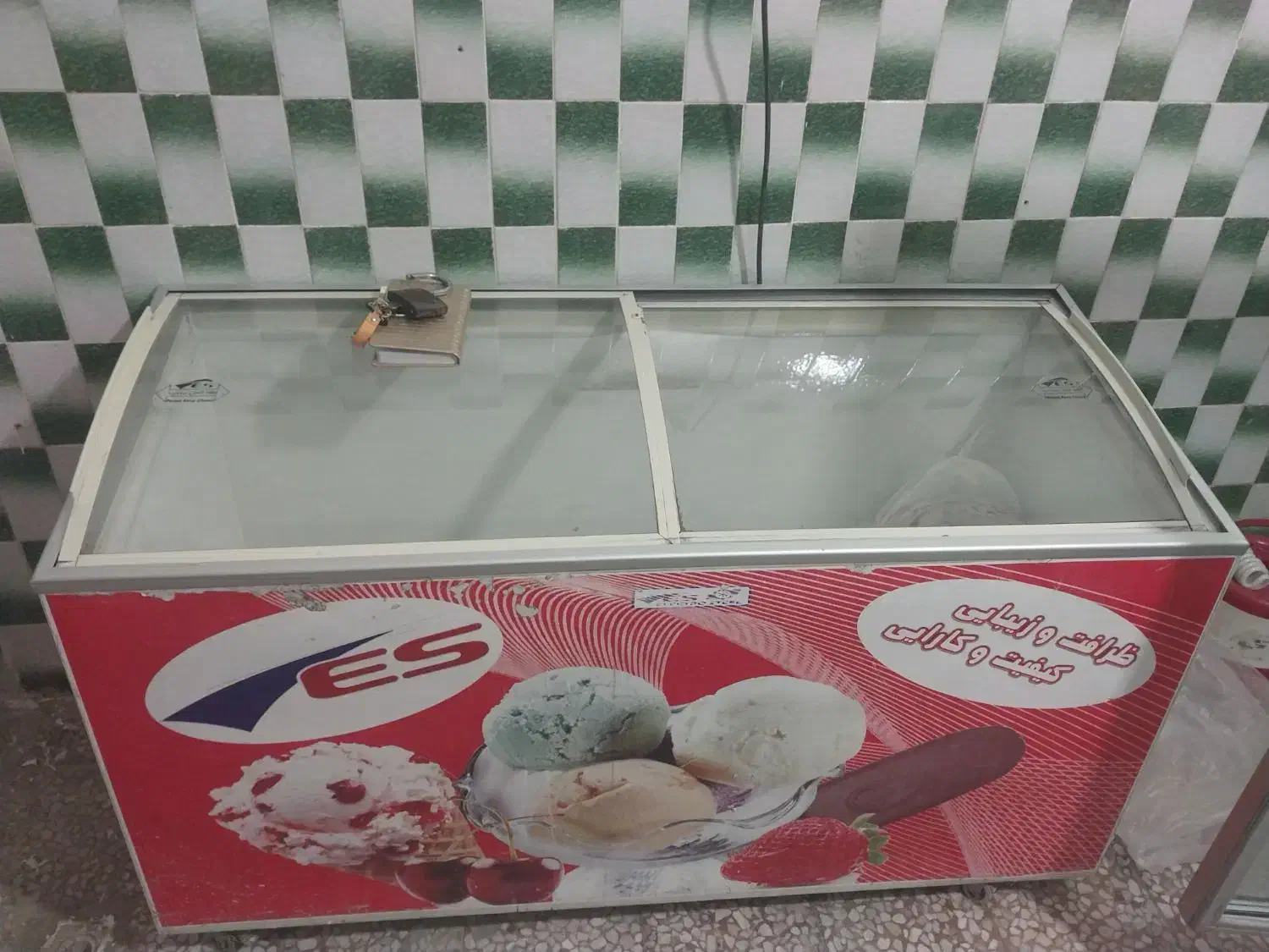 چرخ گوشت صنعتی فریزر صندوقی فریزر ایستاده|فروشگاه و مغازه|گرگان, |دیوار