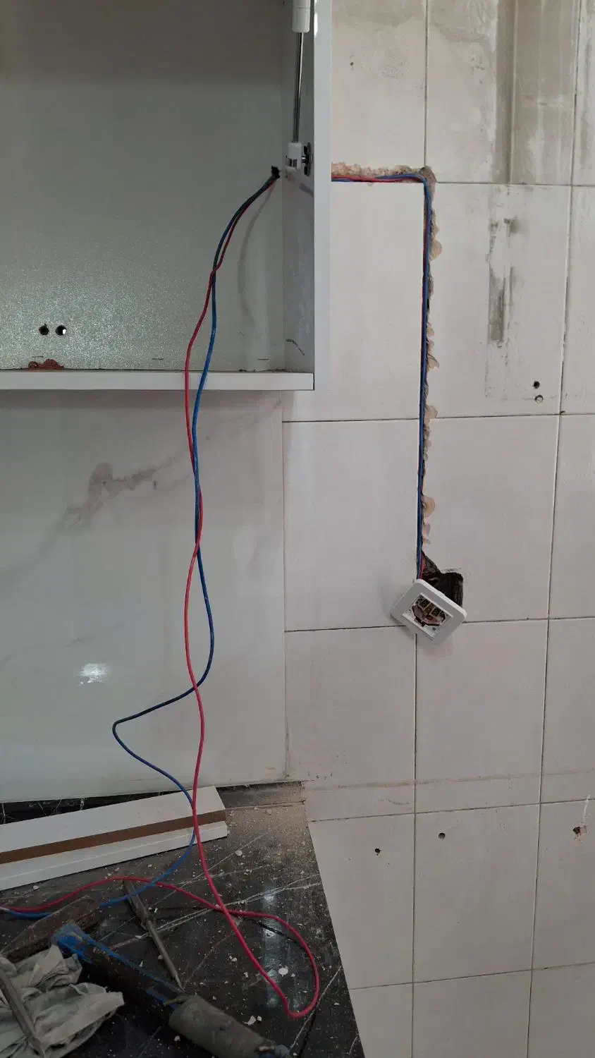 تعمیرات تخصصی کابینت کمد MDF|خدمات پیشه و مهارت|بجنورد, |دیوار