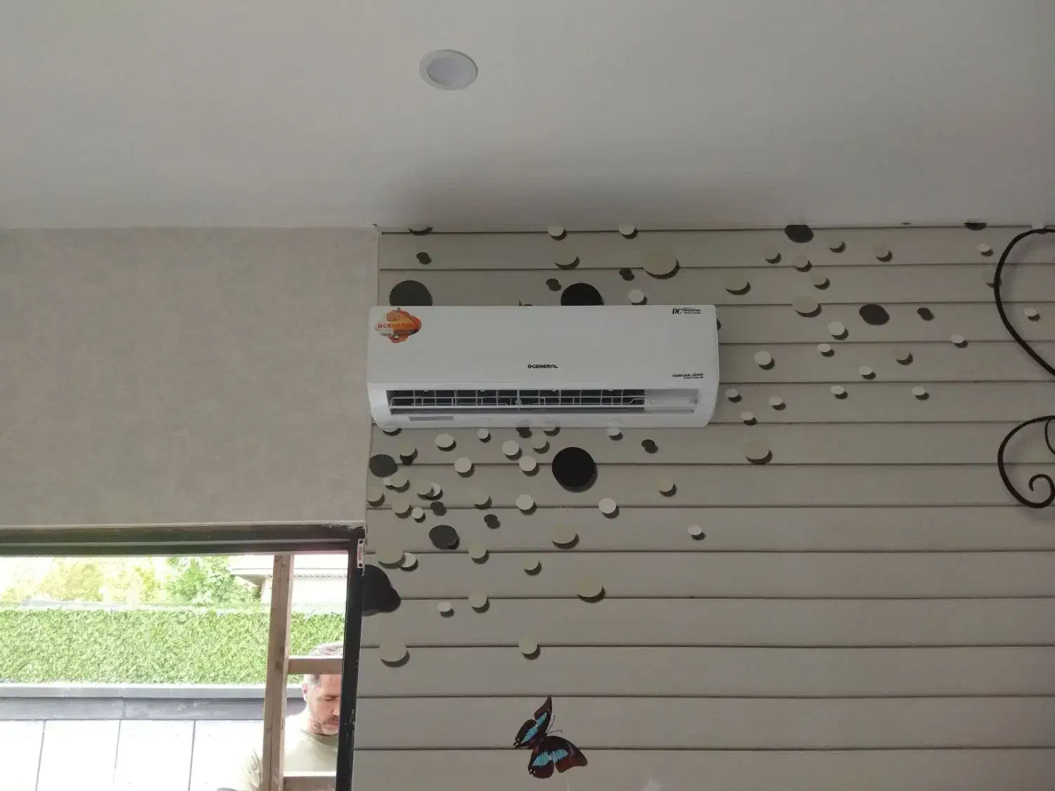 نصب و خدمات تخصصی کولر (اسپیلت) مطمئن و سریع|خدمات پیشه و مهارت|رشت, جانبازان|دیوار