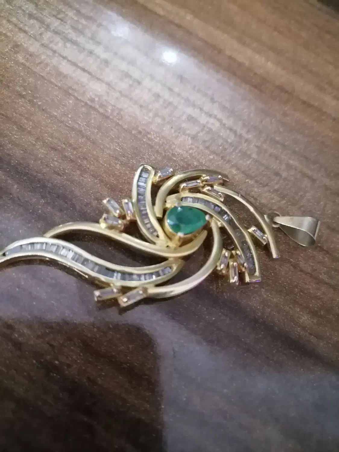 مدل جواهر زمرد|جواهرات|تبریز, |دیوار