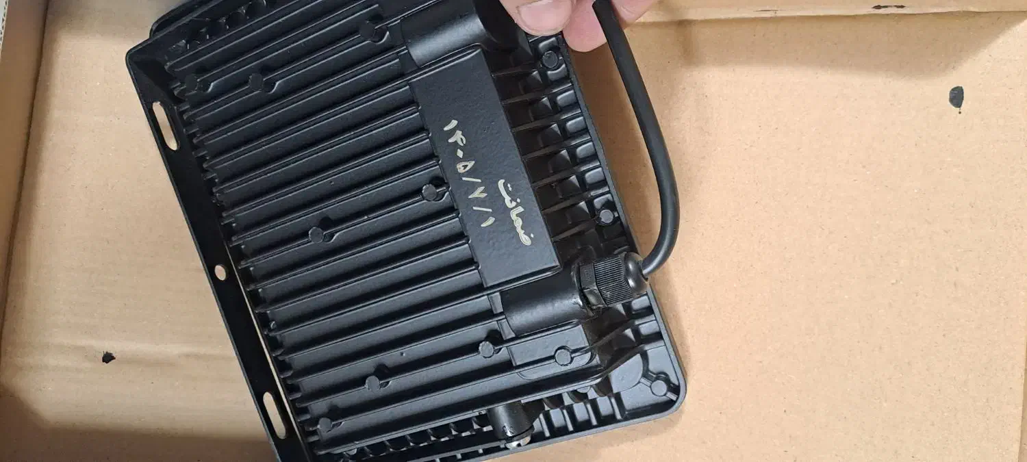 پرژکتور ۵۰ وات پارس پریا|لامپ و چراغ|تهران, بهداشت|دیوار