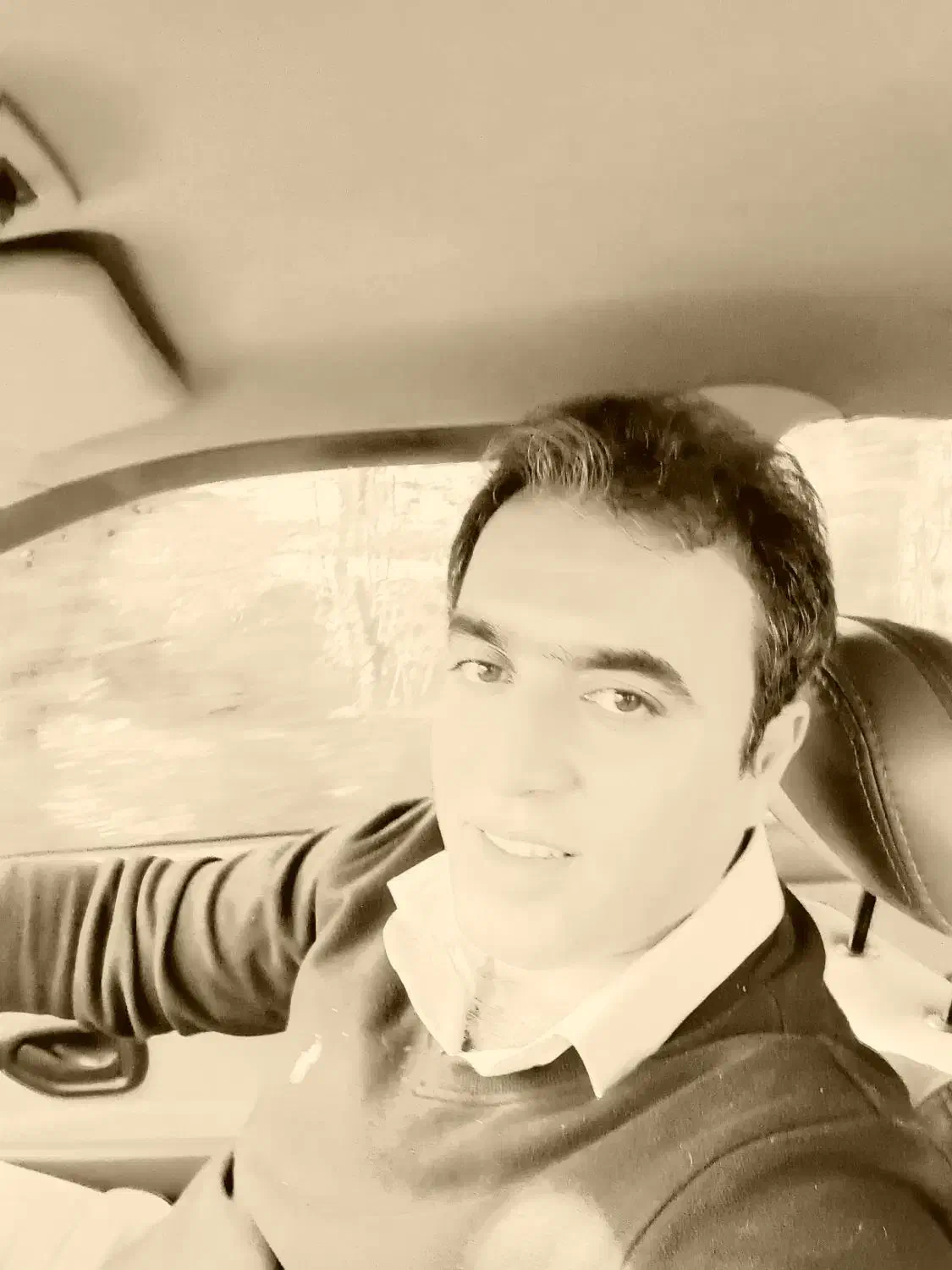 برقکار برق کار برقکاری شبانه روزی|خدمات پیشه و مهارت|رشت, منظریه|دیوار