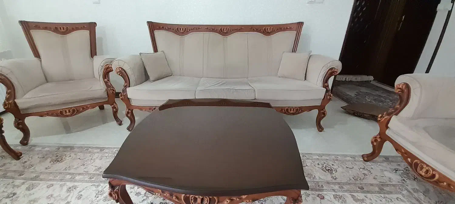 مبلمان و میز عسلی|مبلمان خانگی و میز عسلی|خوانسار, |دیوار