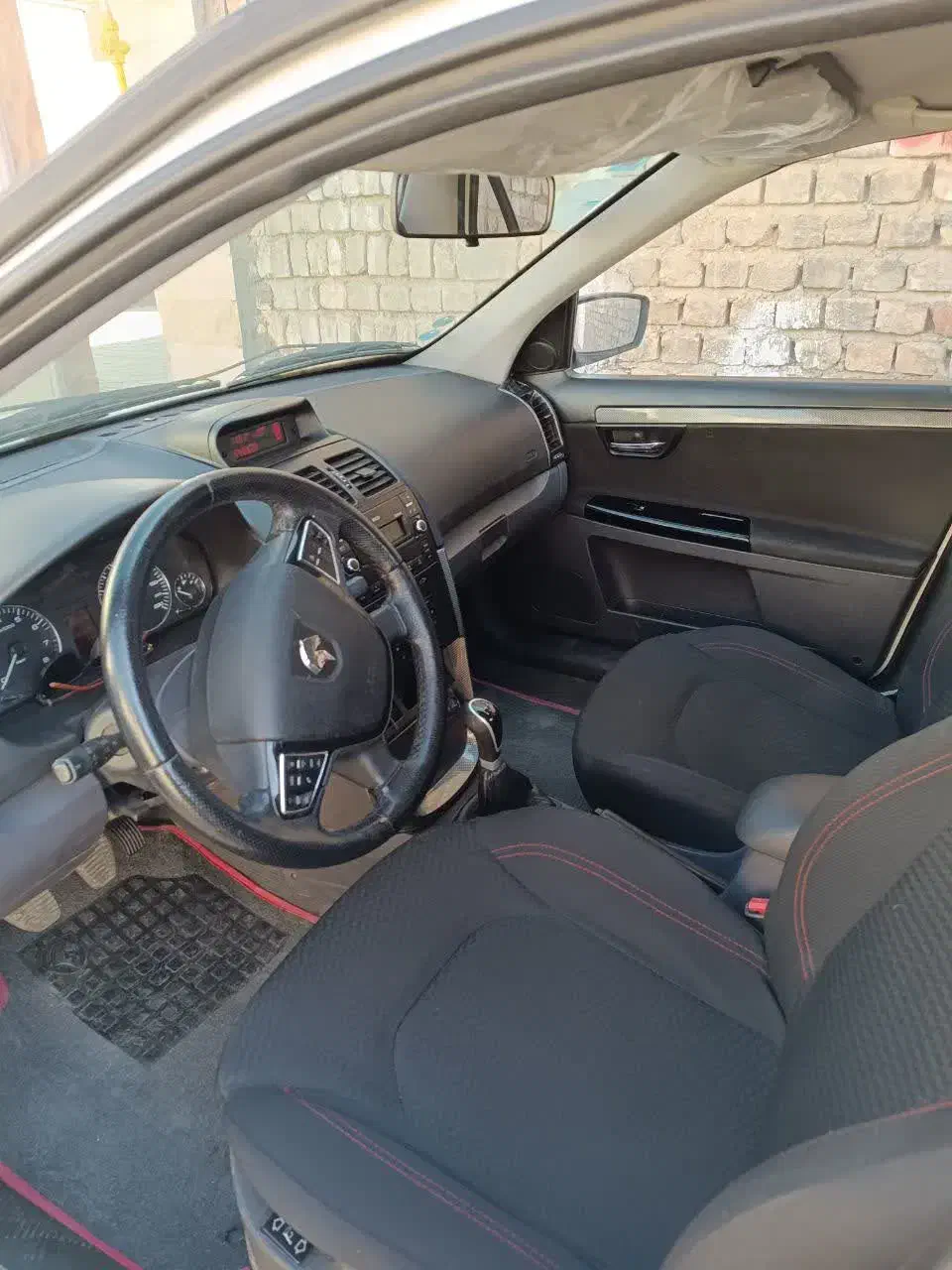 .‌ماشین سورن پلاس|خودرو سواری و وانت|بادرود, |دیوار