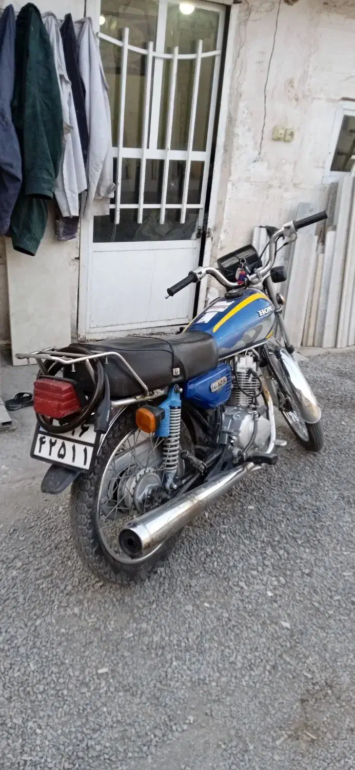 موتور ۱۲۵|موتورسیکلت|قم, قلعه کامکار|دیوار