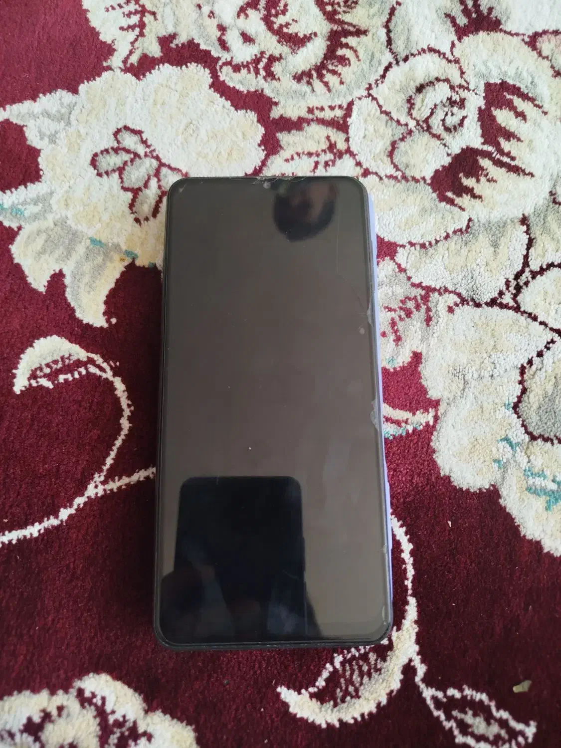 یک گوشی سالم و تمیز|موبایل|نجفآباد, ویلاشهر|دیوار