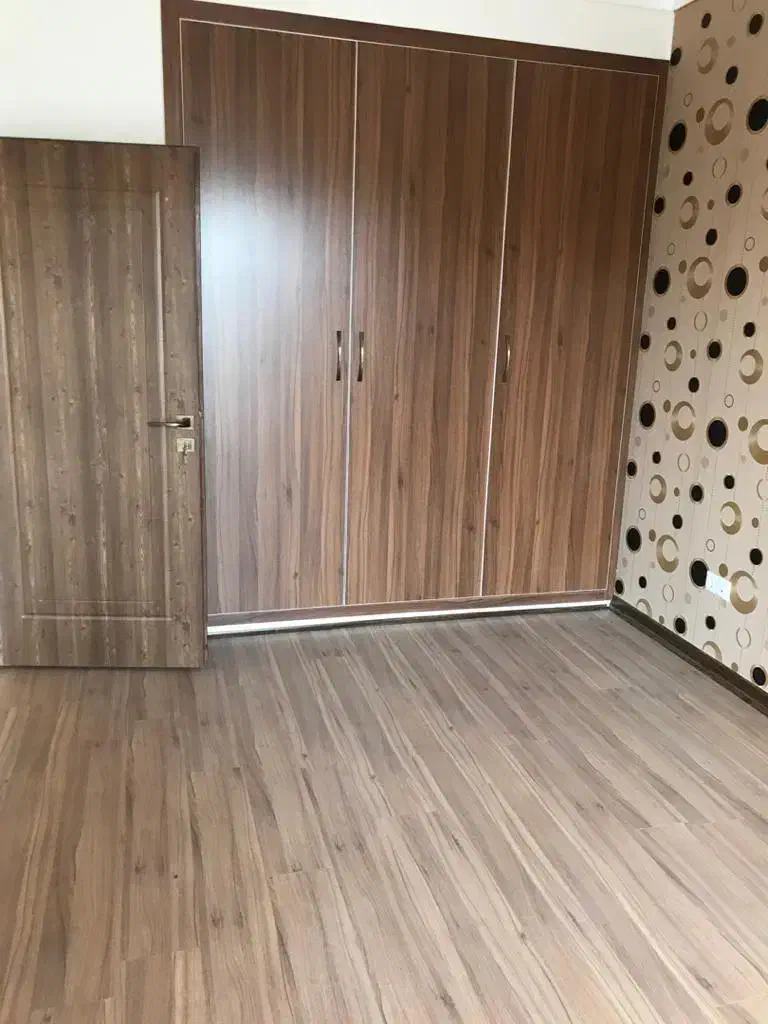 ۲۰۵ متر / فول/ ۳ خواب / ۳ پارکینگ/ کوی لاله