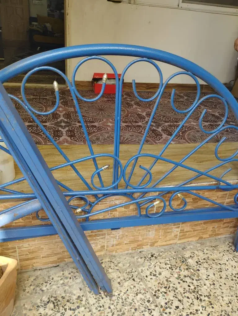 تختخواب دونفره آهنی|تخت و سرویس خواب|رشت, رودبارتان|دیوار