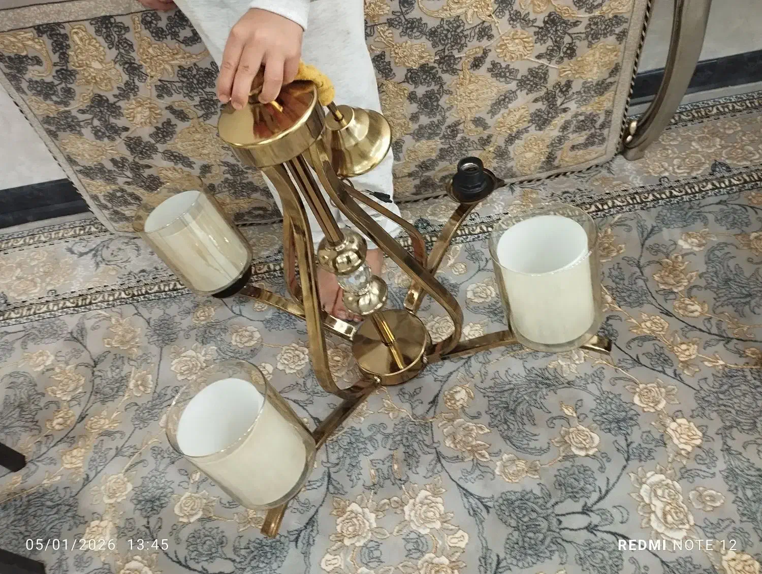 لوستر۴ شاخه|لوستر و چراغ آویز|کرج, کمال‌شهر|دیوار