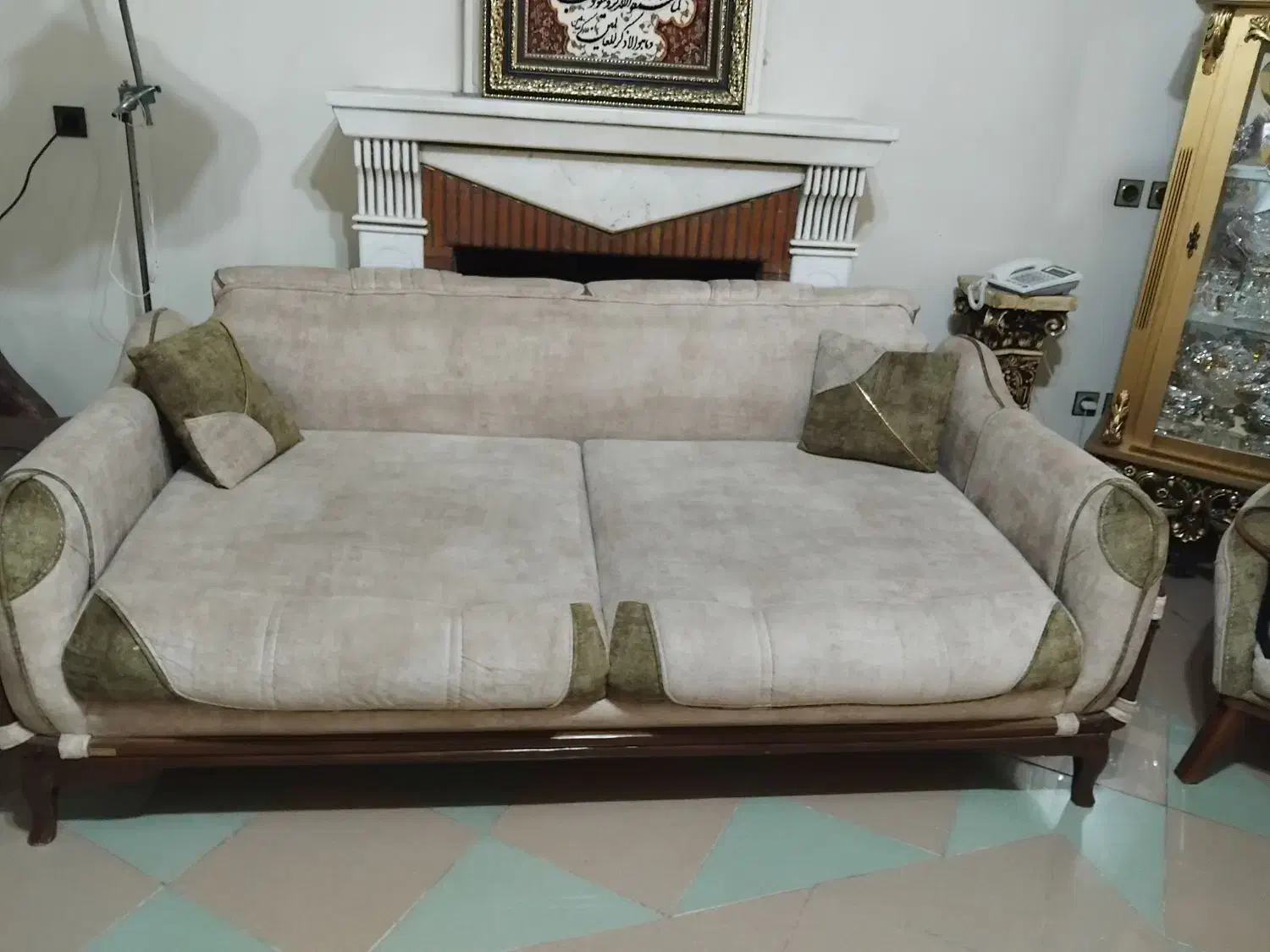 مبل راحتی تخت خواب شو ۵ نفره درجه یک کارکرده|مبلمان خانگی و میز عسلی|اصفهان, عباس‌آباد|دیوار