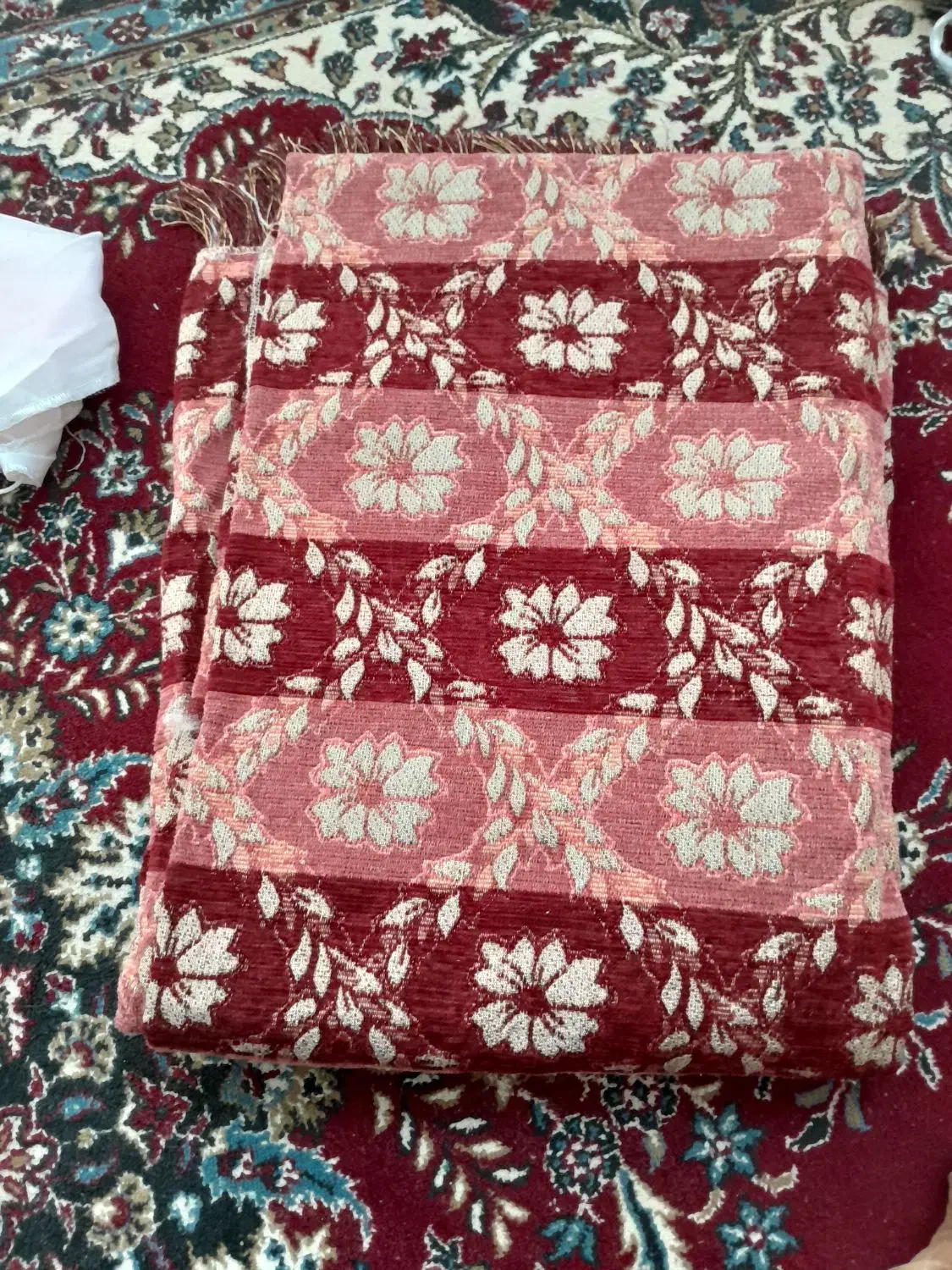 روفرشی|روفرشی|کاشمر, |دیوار