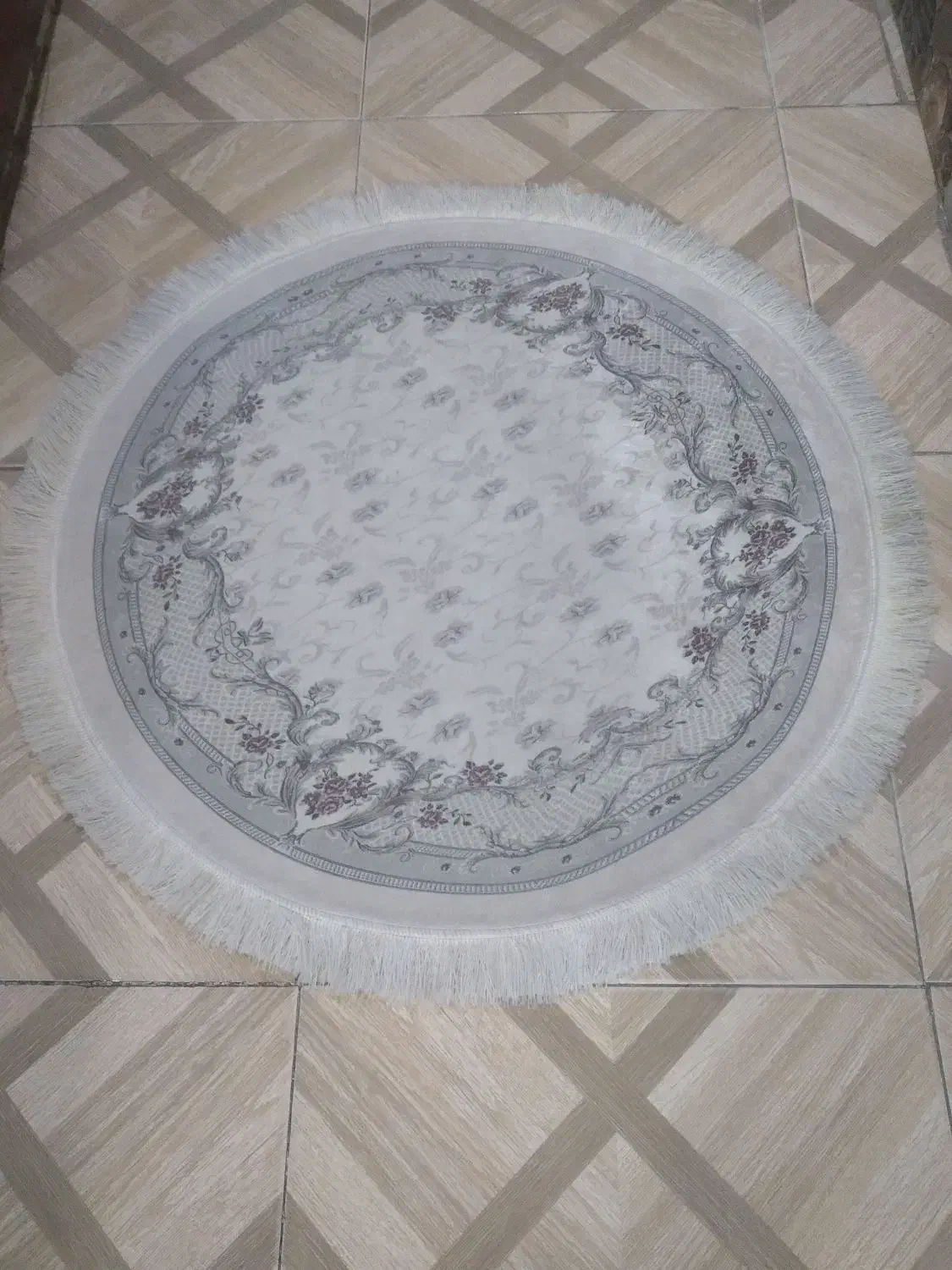 پادری گرد و کناره گلیم درحد نو|پادری|ری, ظهیرآباد|دیوار