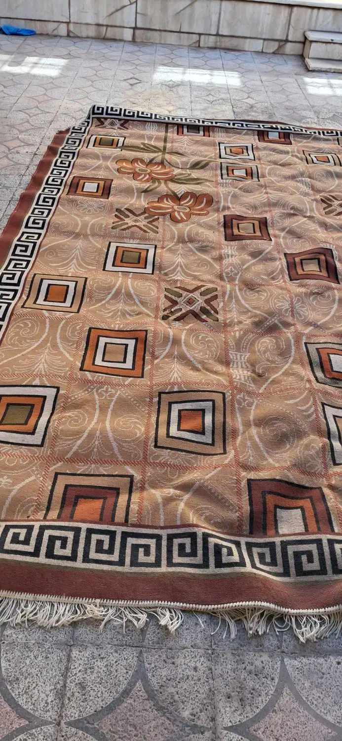 سلام تعدادی لوازم خانه به فروش میرسد|مبلمان خانگی و میز عسلی|سیرجان, |دیوار