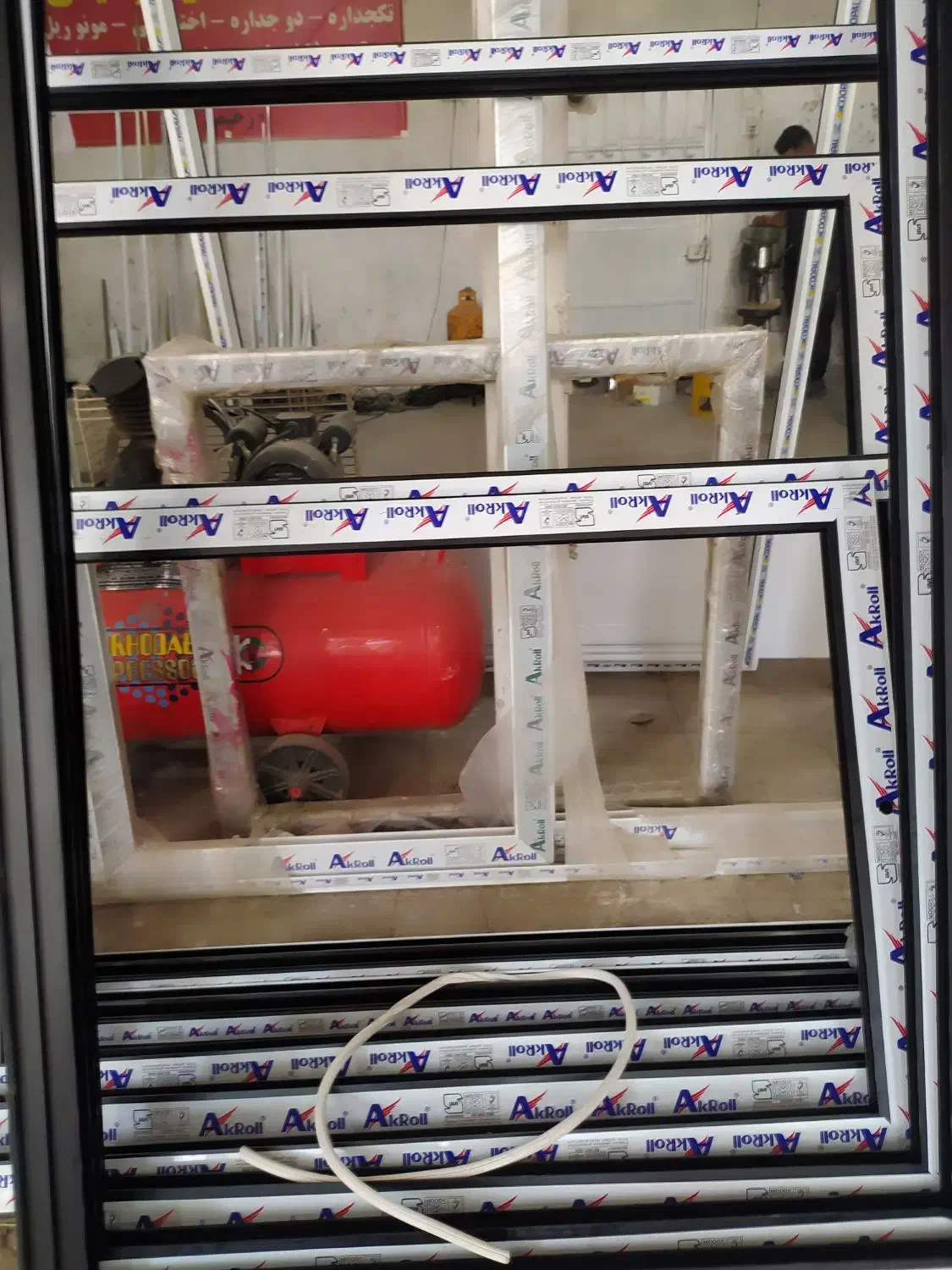 با سلام الومینیم پارسیان ساخت درب وپنجره|خدمات پیشه و مهارت|فلاورجان, |دیوار