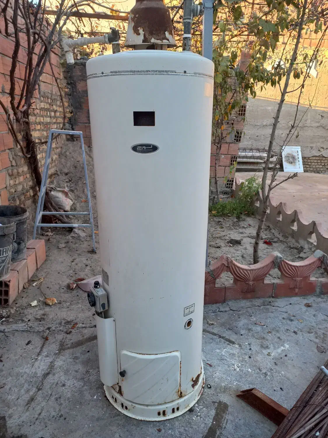 ابگرمکن مخزنی|آبگرمکن، پکیج، شوفاژ|نگین شهر, |دیوار