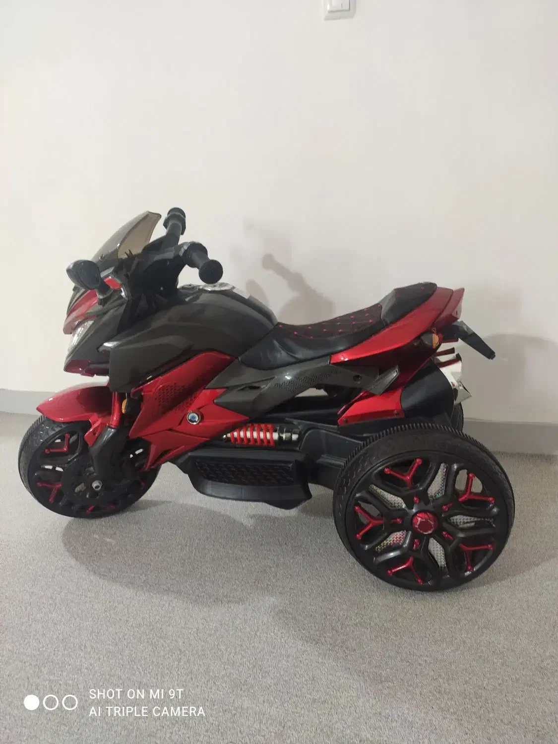 موتور شارژی کاملا نو|اسباببازی|قشم, |دیوار