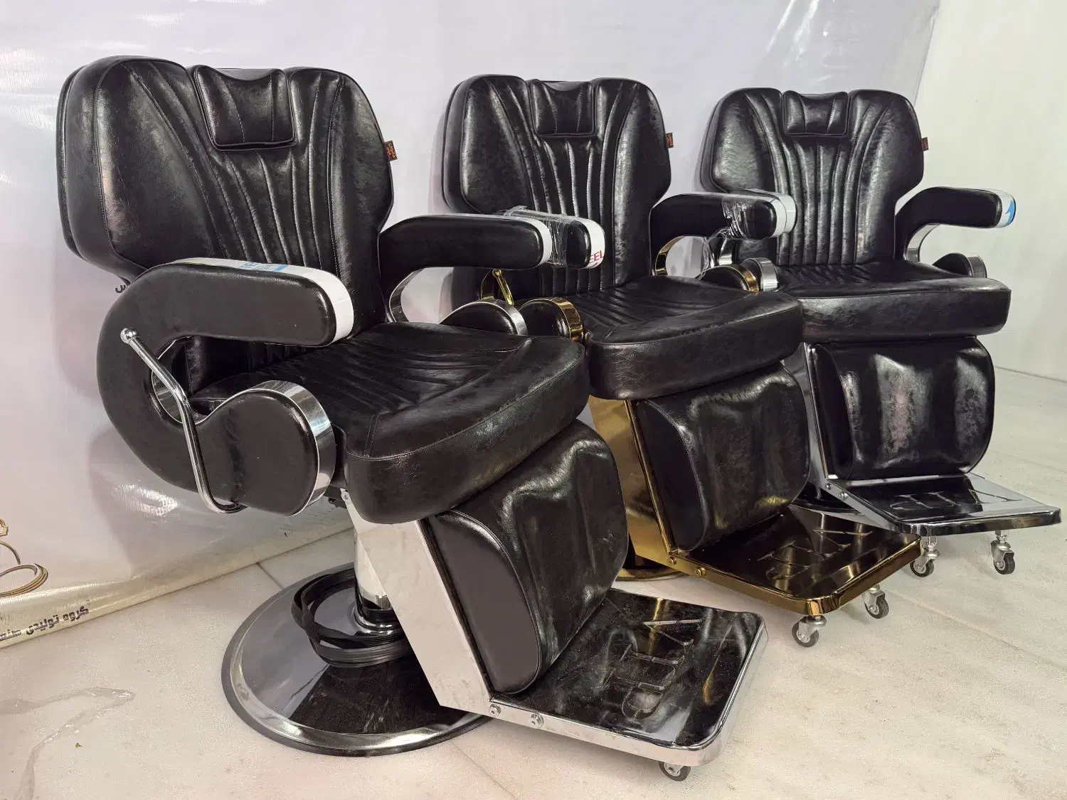 تعمیر انواع صندلی آرایشگاهی|خدمات پیشه و مهارت|اسلامشهر, شهرک امام حسین (میان آباد)|دیوار